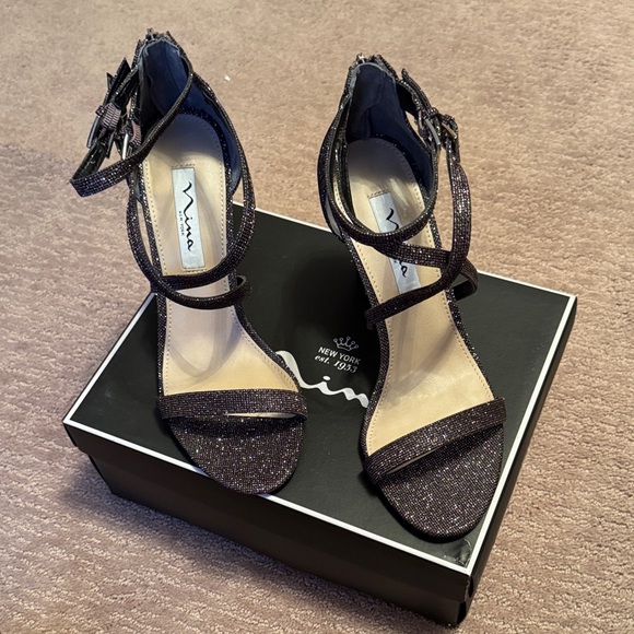 Nina Women's Glittery Black Strappy Heels - Picture 2 of 4